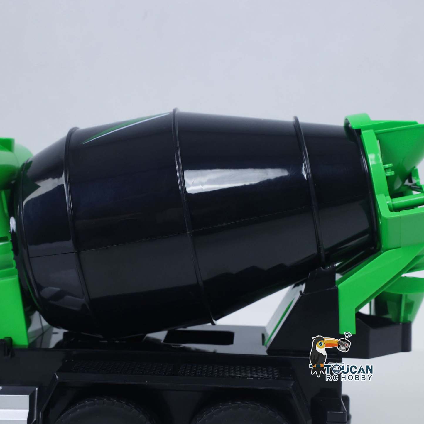 1/18 1557 9CH RC Concrete Car Mixer Truck Model 2.4G Remote Control Tractor Toy Gift