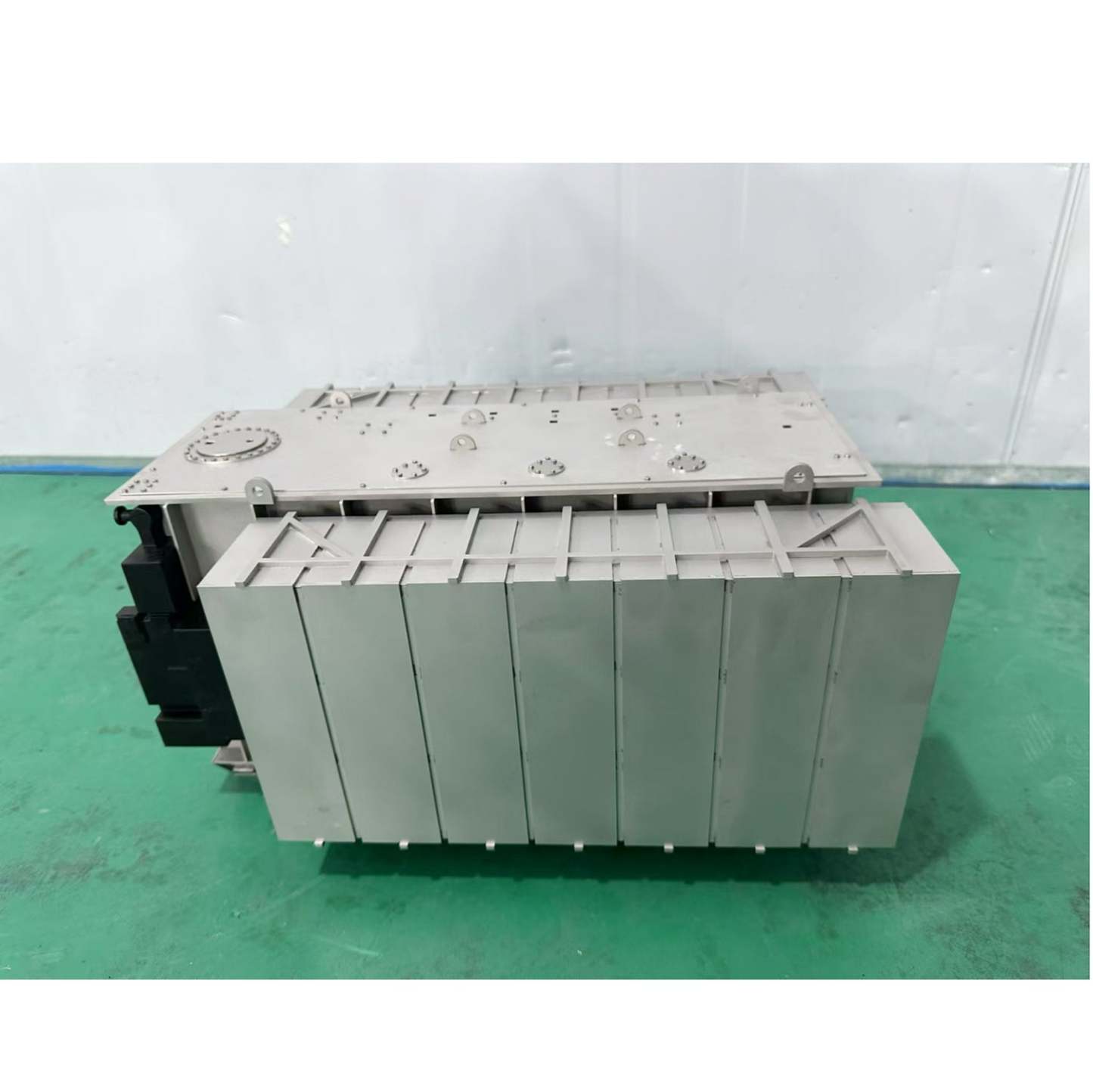 Metal Transformer Box for 1/14 RC Hydraulic Truck Tractor Lorry Trailer Decoration Part