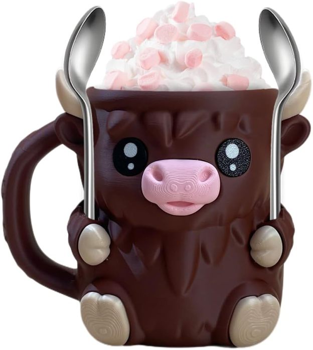 🎉Last Day 60% OFF⏰️Highland Cow Ice Cream Pint Holder, Reusable Ice Cream Pint Sleeve with Antifreeze Handle & Spoon, Cute Cow Themed Cooler for Dessert, Popsicle, Beer Can, Funny Highland Cow Gifts & Cream Lovers