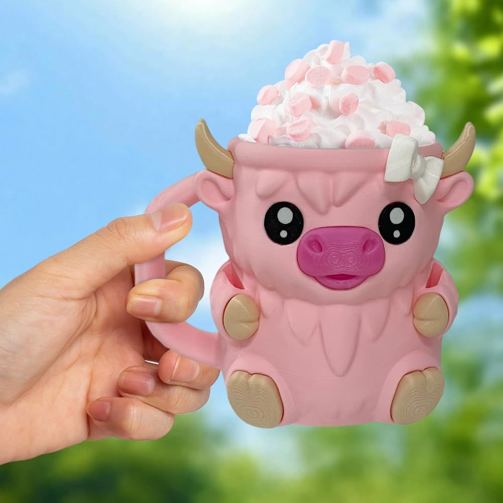 🎉Last Day 60% OFF⏰️Highland Cow Ice Cream Pint Holder, Reusable Ice Cream Pint Sleeve with Antifreeze Handle & Spoon, Cute Cow Themed Cooler for Dessert, Popsicle, Beer Can, Funny Highland Cow Gifts & Cream Lovers