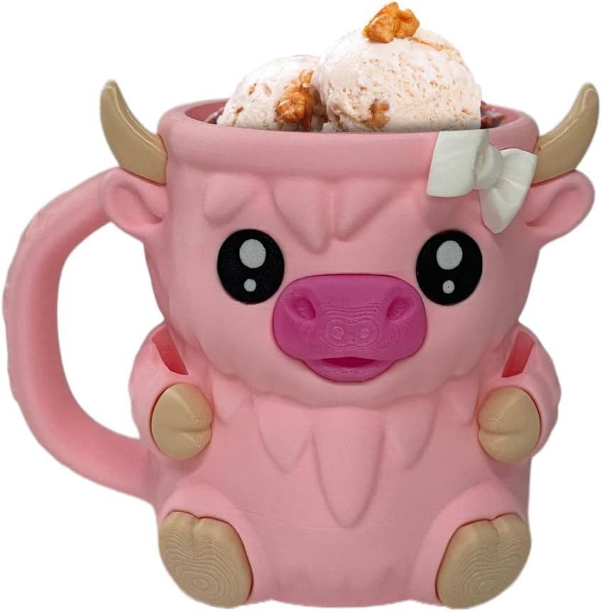 🎉Last Day 60% OFF⏰️Highland Cow Ice Cream Pint Holder, Reusable Ice Cream Pint Sleeve with Antifreeze Handle & Spoon, Cute Cow Themed Cooler for Dessert, Popsicle, Beer Can, Funny Highland Cow Gifts & Cream Lovers