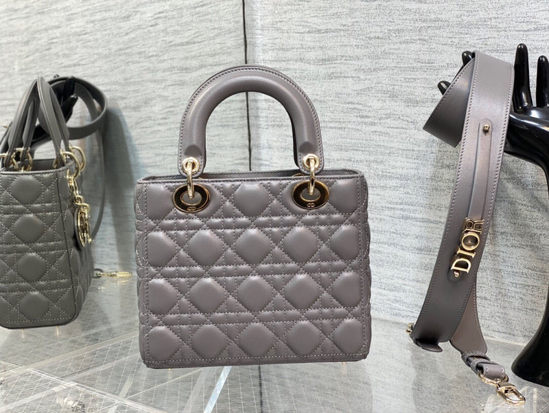 ELE - Dir Bags - 1124