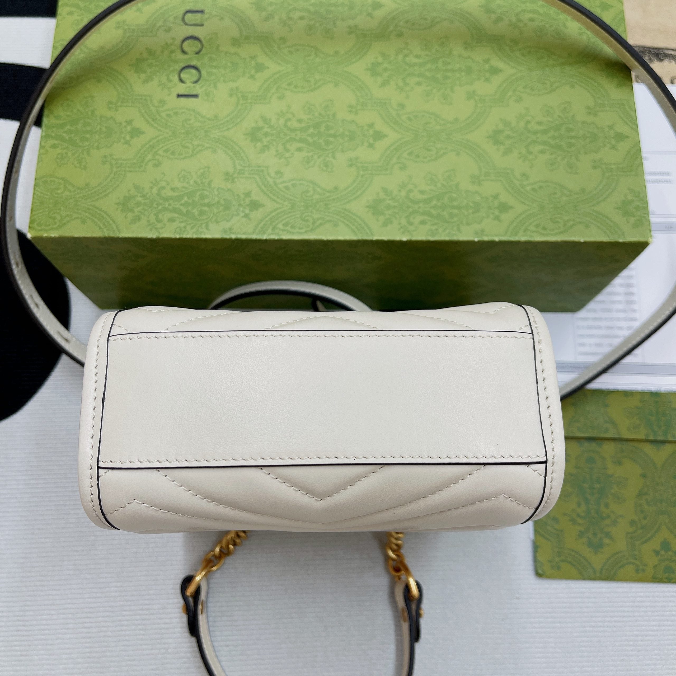gg Marmont Matelasse Mini Bag White For Women, Women’s Bags 7.5in/19cm gg ‎696123 DTDHT 9022