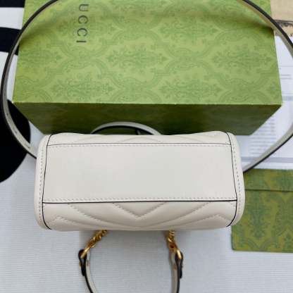 gg Marmont Matelasse Mini Bag White For Women, Women’s Bags 7.5in/19cm gg ‎696123 DTDHT 9022