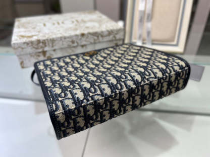 ELE - Dir Bags - 600