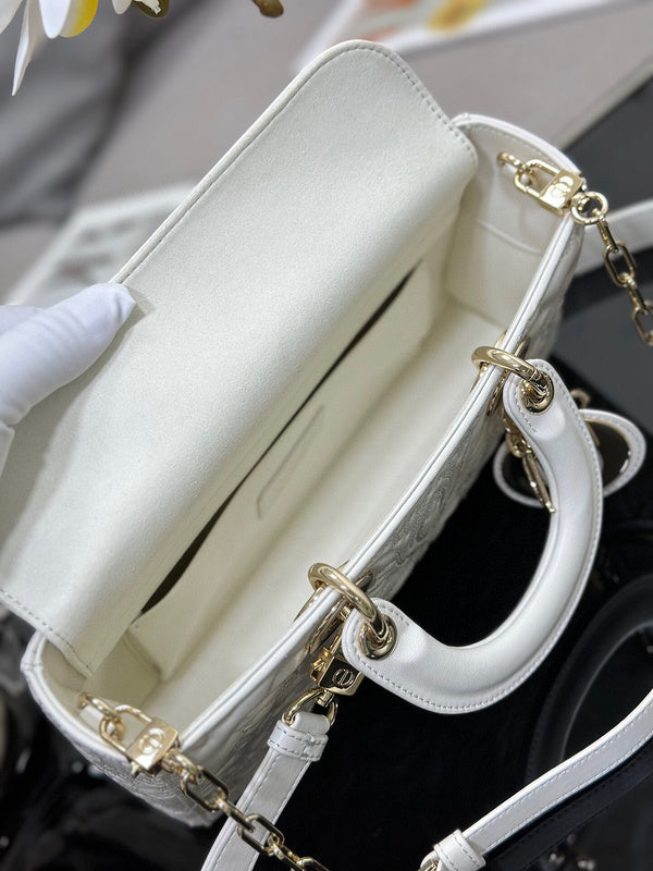 ELE - Dir Bags - 1221