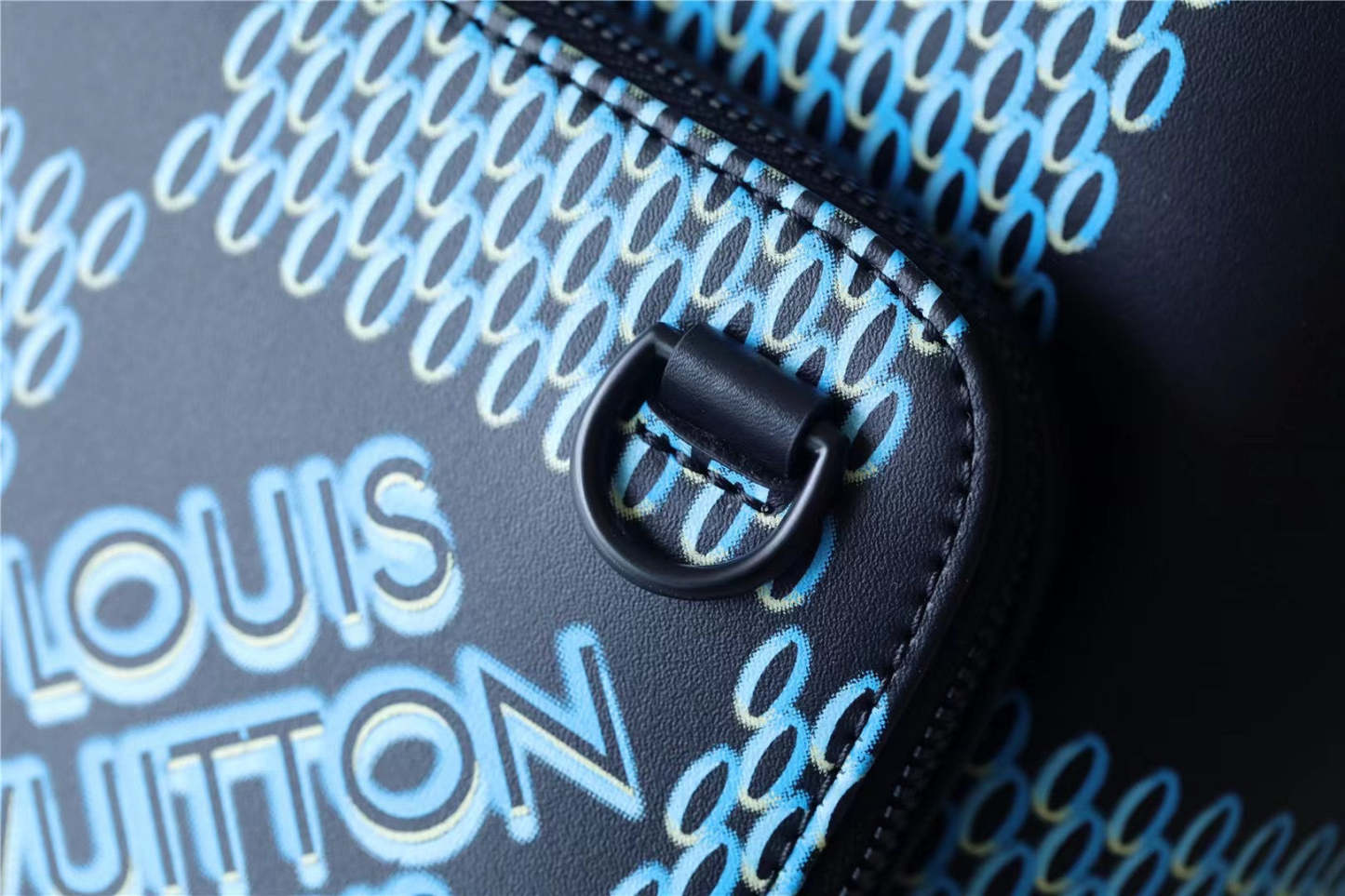 LV Racer Damier Spray Blue For Men, Backpacks 16in/41cm LV��