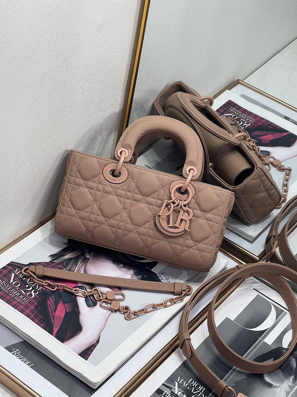 ELE - Dir Bags - 502