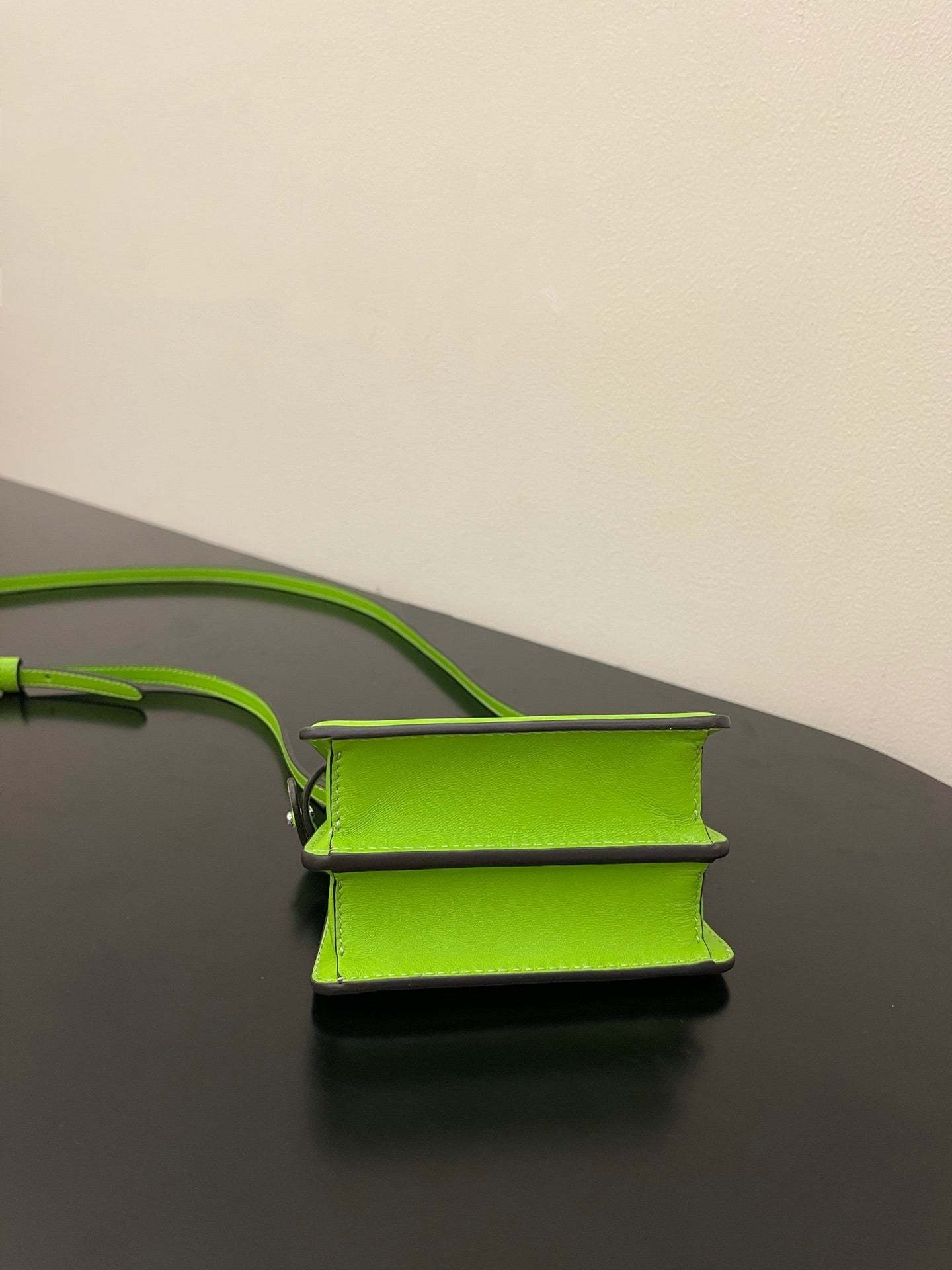 FI Peekaboo ISeeU Petite Green Micro Bag For Woman 11cm/4.5in