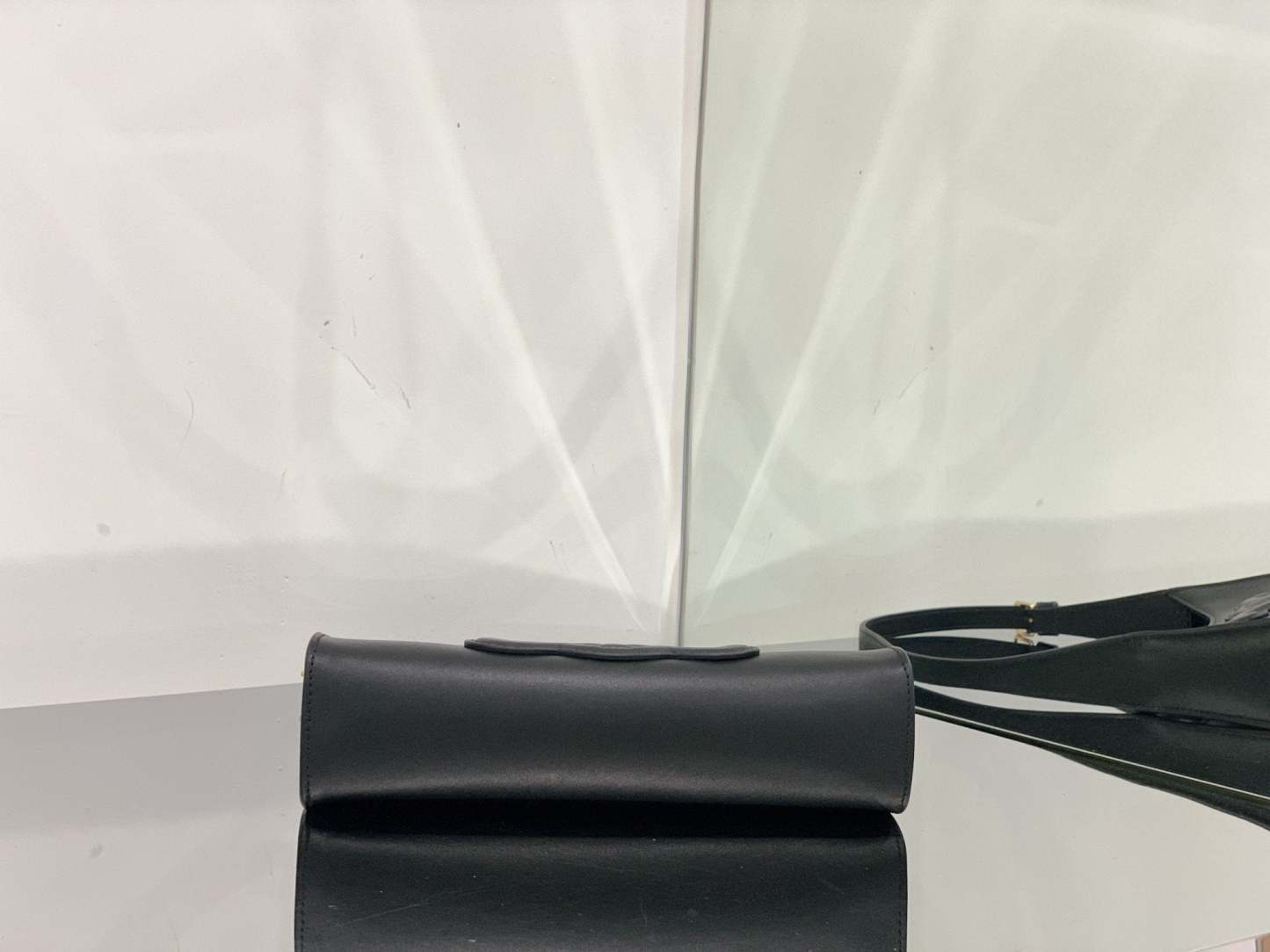 CE Cuir Triomphe Bag Black For Women 9in/24cm