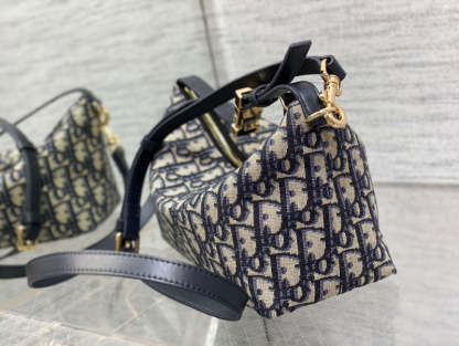 ELE - Dir Bags - 545