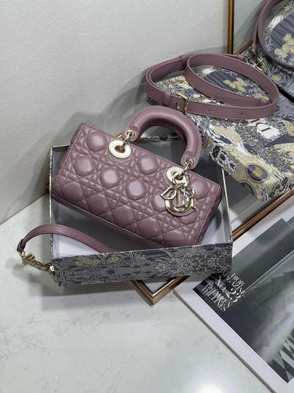 ELE - Dir Bags - 709