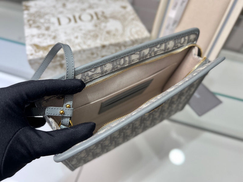 ELE - Dir Bags - 589