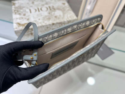 ELE - Dir Bags - 589