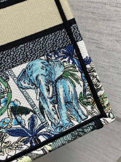 ELE - Dir Bags - 550