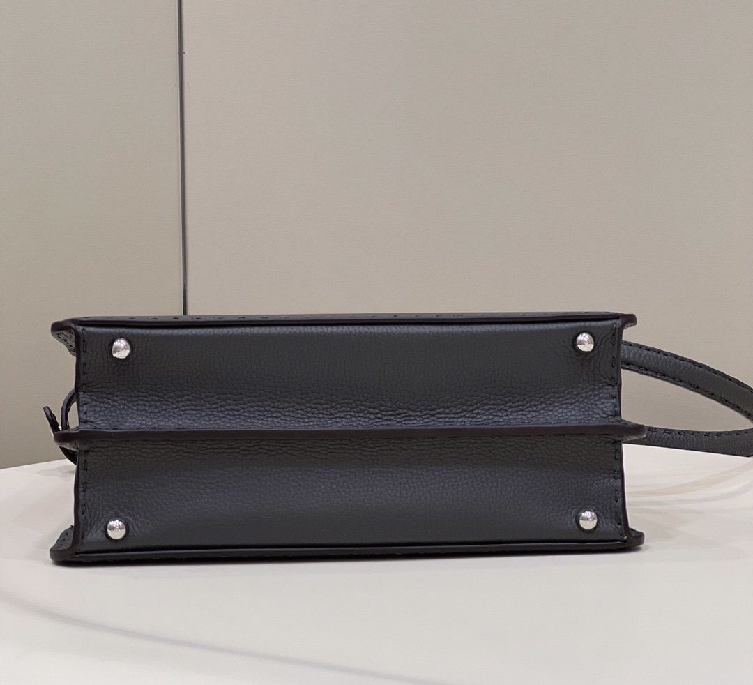 FI Peekaboo ISeeU Medium Black For Women, Women’s Handbags, Shoulder Bags 13.1in/33.5cm FF