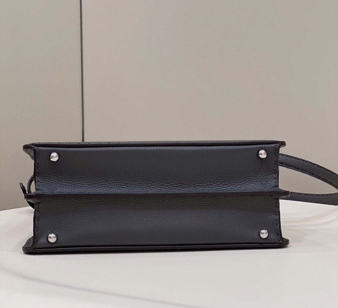 FI Peekaboo ISeeU Medium Black For Women, Women’s Handbags, Shoulder Bags 13.1in/33.5cm FF