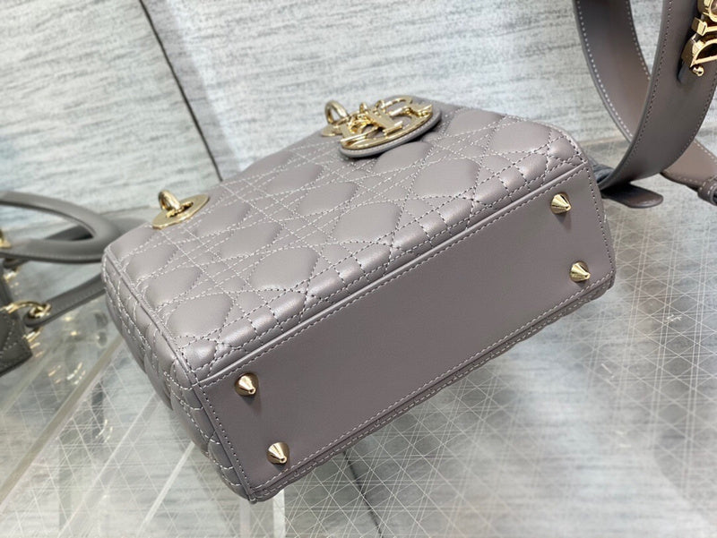 ELE - Dir Bags - 1124