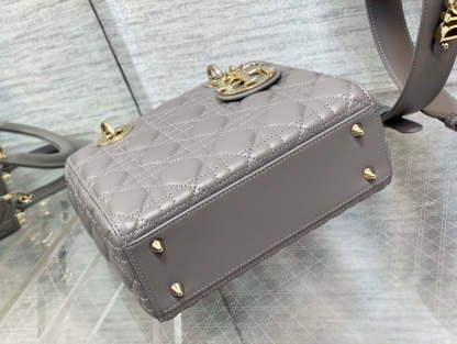 ELE - Dir Bags - 1124