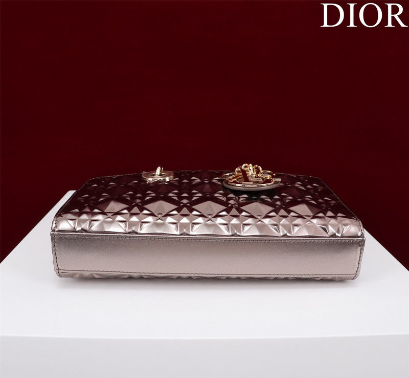 ELE - Dir Bags - 1225