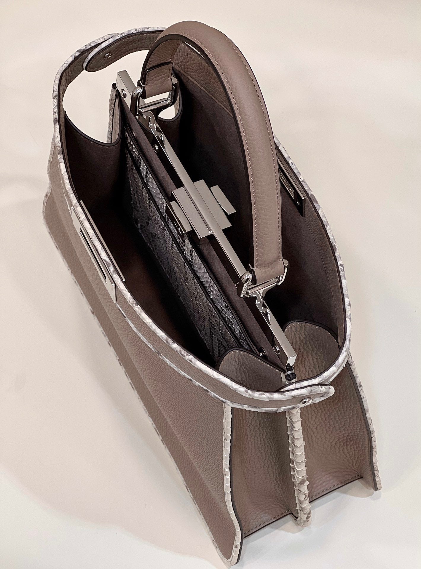 FI Peekaboo ISeeU Medium Greige For Women, Women’s Handbags, Shoulder Bag 13.1in/33.5cm FF