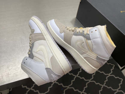 Nike air Jordan 1 Mid SE Craft ���Inside Out��� Beige For Men DQ3726-100