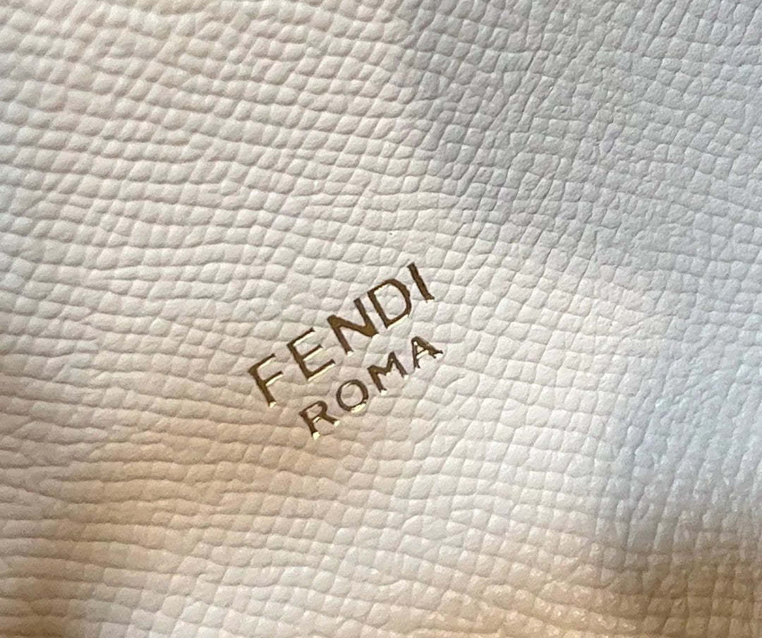 FI Pomodorino White Mini Bag For Woman 17cm/6.5in 8BS059AHWUF0VWM