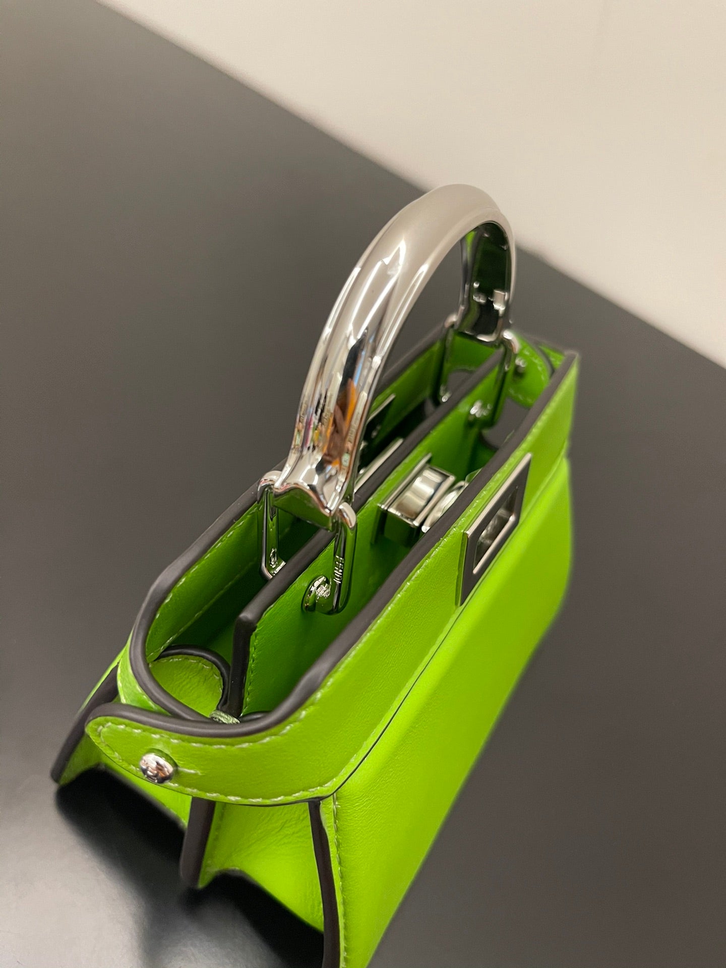 FI Peekaboo ISeeU Petite Green Micro Bag For Woman 11cm/4.5in