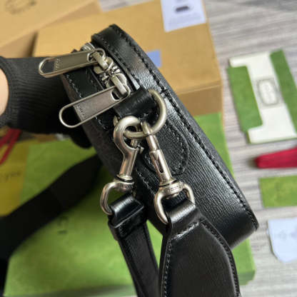 gg Shoulder Bag With Interlocking G Black gg Supreme Canvas For Women  9.6in/24.5cm gg 703468 92THF 1000