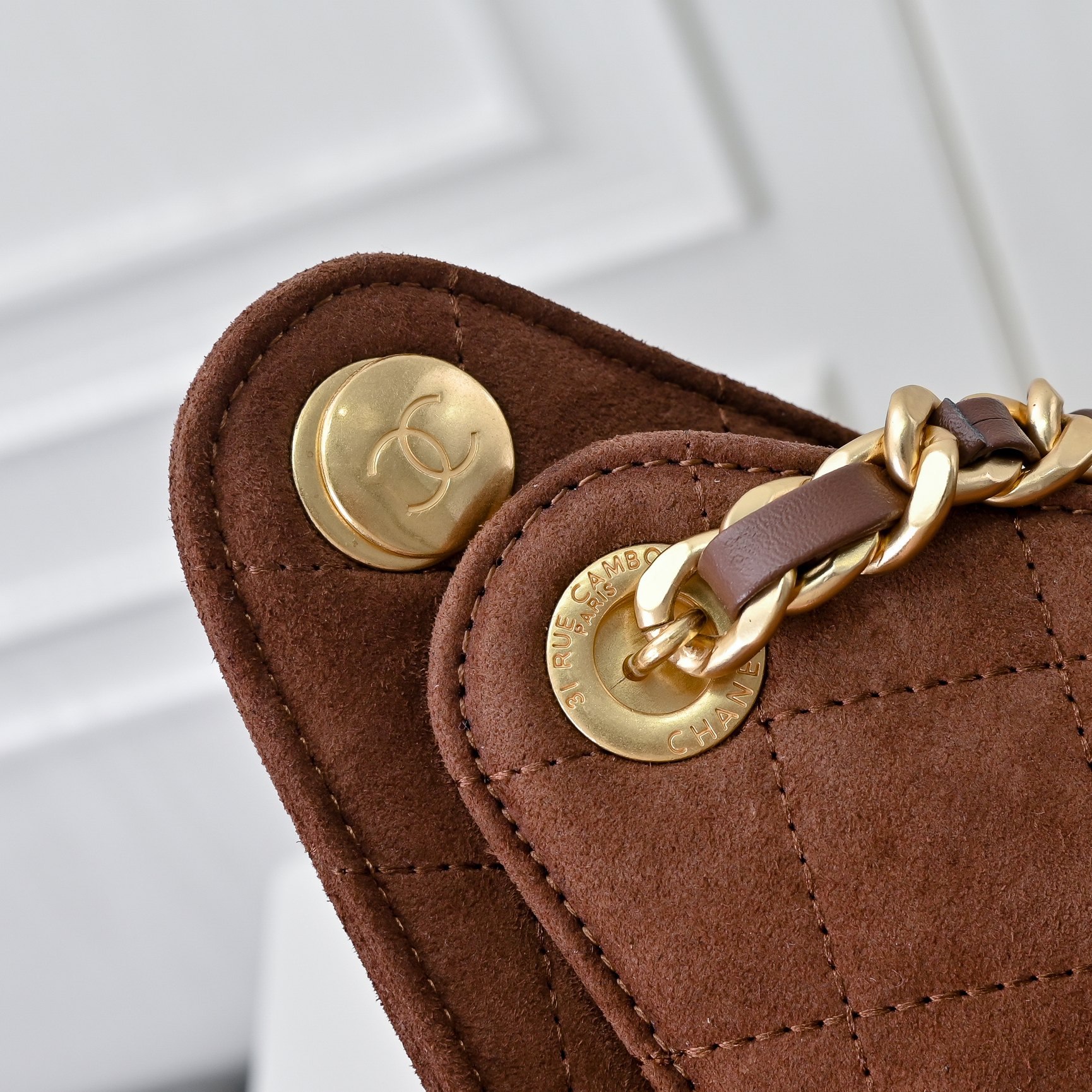 Luxury Gucci Bag - Alminda Score-2111