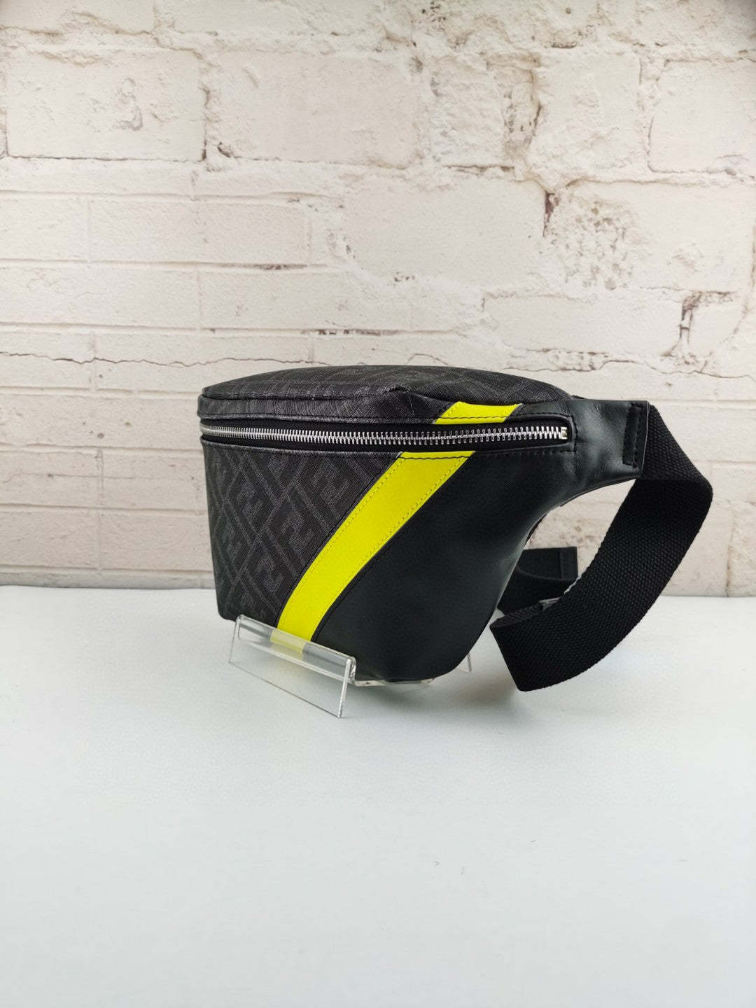 FI Belt Bag Grey/Yellow For Men, Men’s Bags 18.1in/46cm FF 7VA434A9XSF0R2A