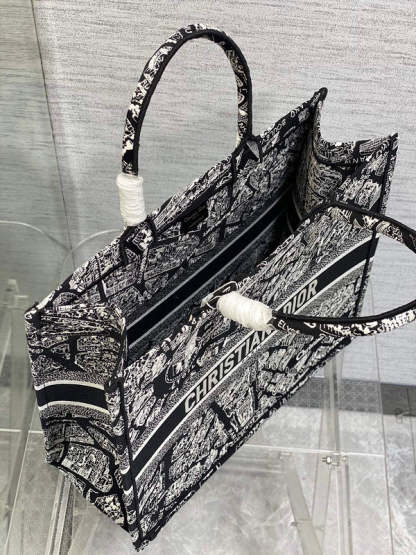 ELE - Dir Bags - 1276