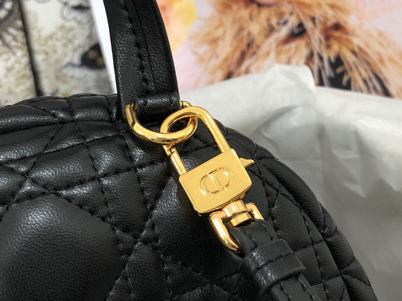 ELE - Dir Bags - 1332