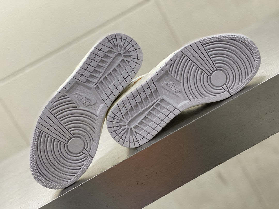 Nike air Jordan 1 Mid SE Craft ���Inside Out��� Beige For Men DQ3726-100