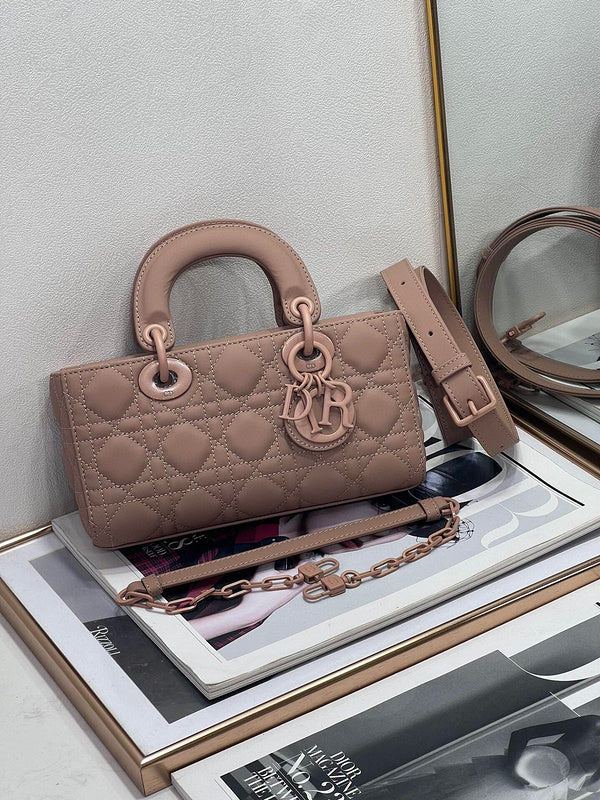 ELE - Dir Bags - 502