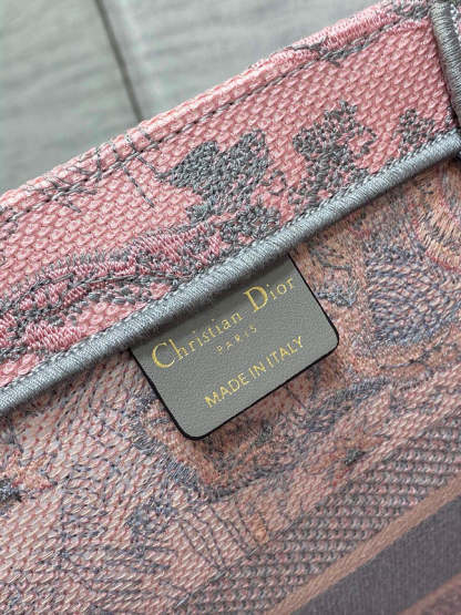 ELE - Dir Bags - 557