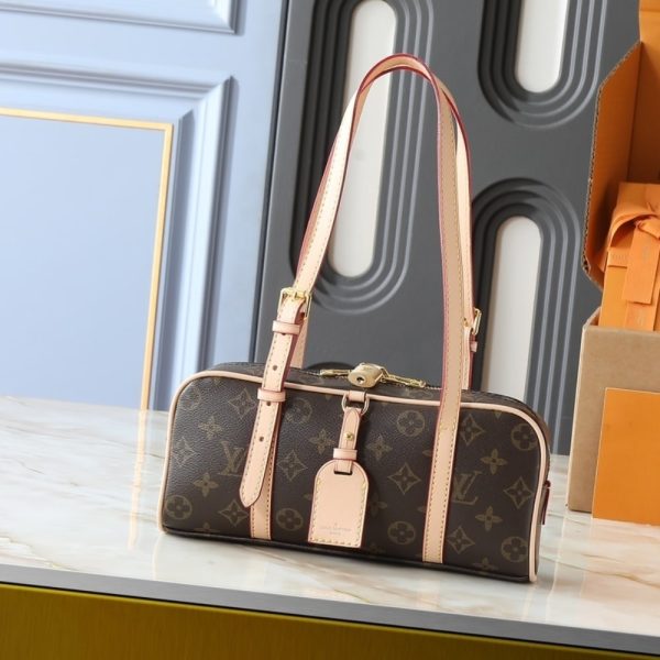 Luxury LV bag - Alminda Score-2111