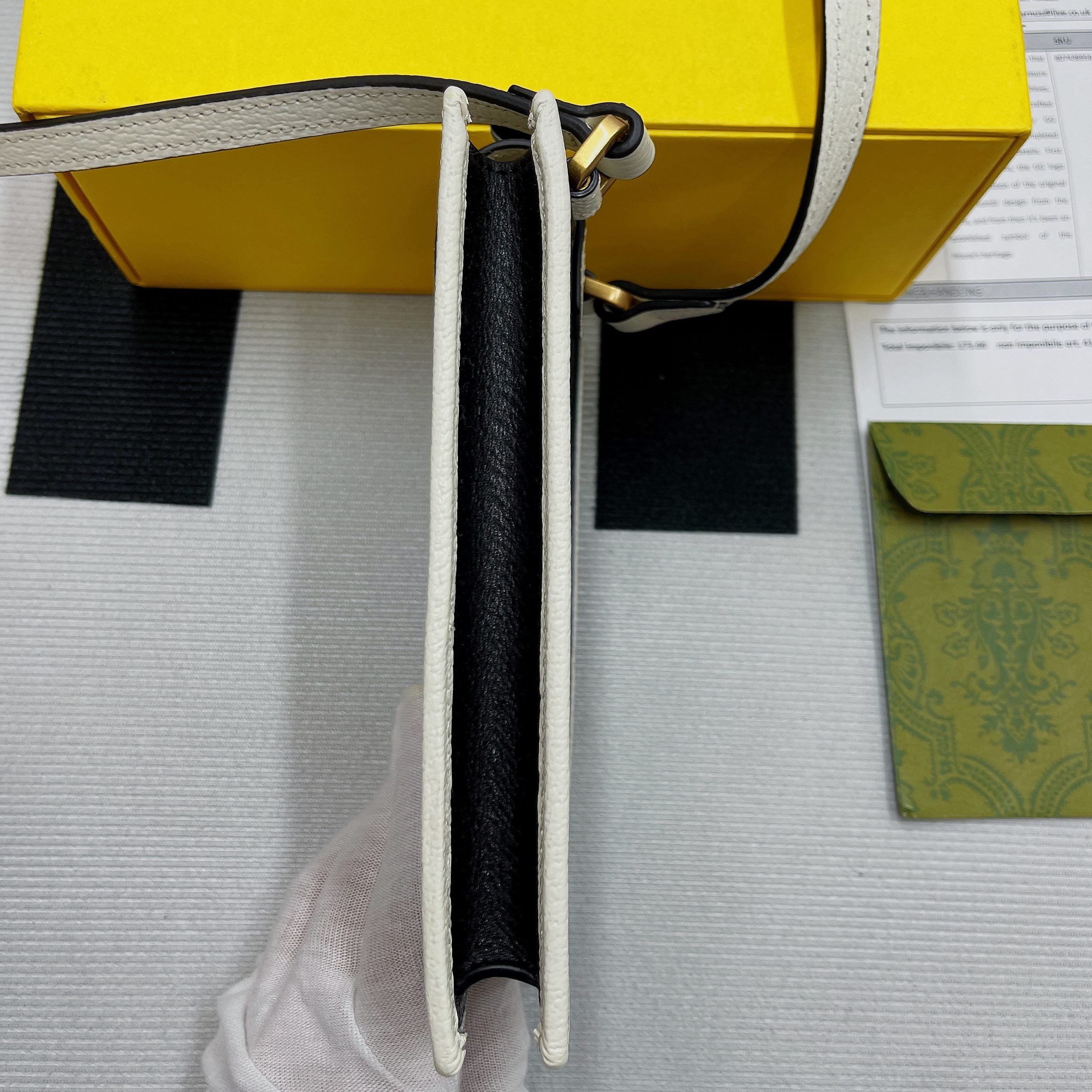 gg x Adidas Phone Case Black For Women, Women’s Bags 7.3in/18cm gg‎