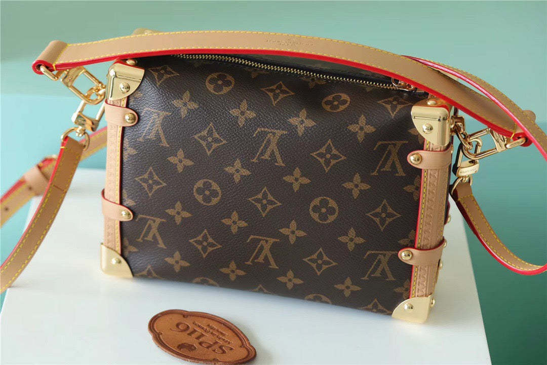 LV Side Trunk PM��Monogram Canvas For Women, Women���s Bags, Shoulder And Crossbody Bags 8.3in/21cm LV��