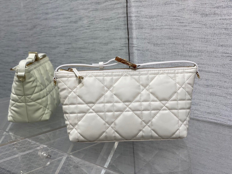 ELE - Dir Bags - 547