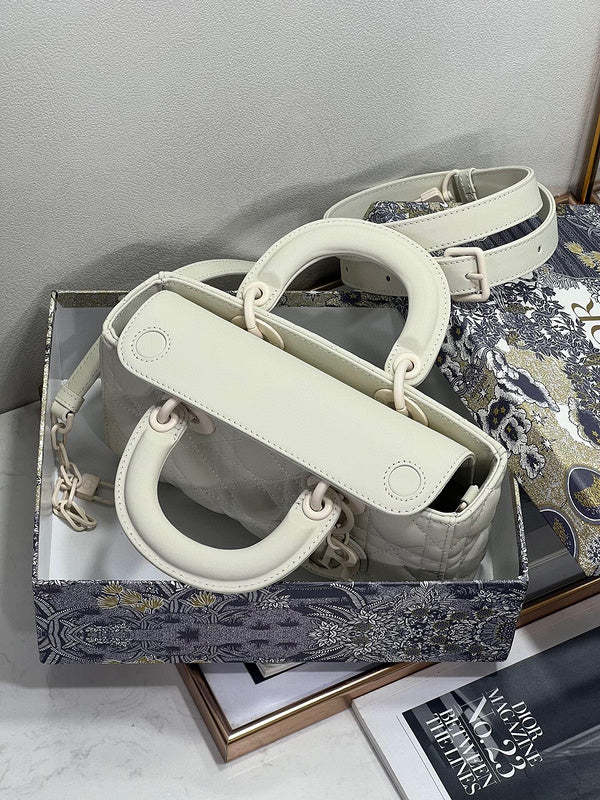 ELE - Dir Bags - 512