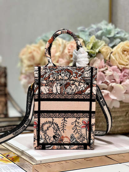 ELE - Dir Bags - 716