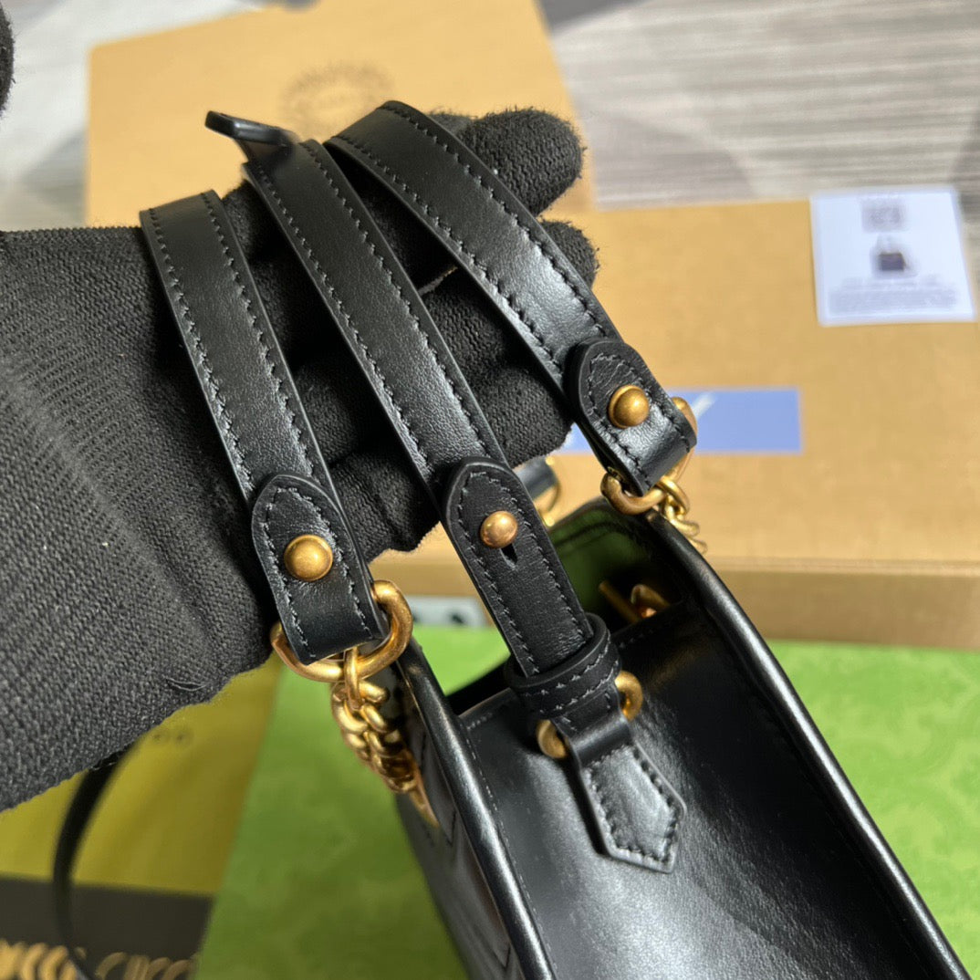 gg Marmont Matelasse Mini Bag Black For Women, Women’s Bags 7.5in/19cm gg ‎696123 DTDHT 1000