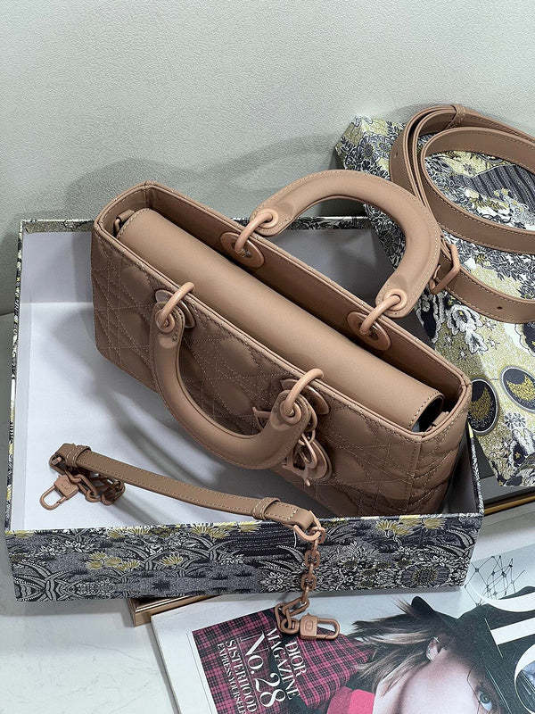 ELE - Dir Bags - 517