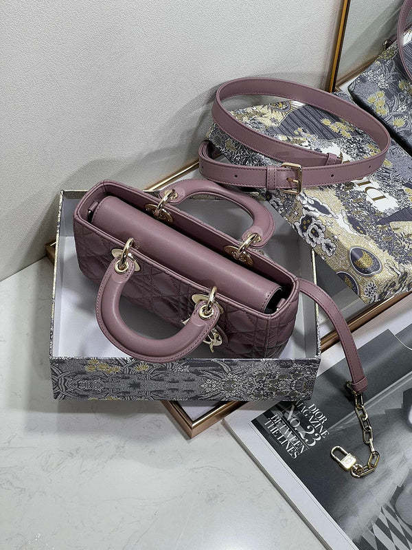 ELE - Dir Bags - 709