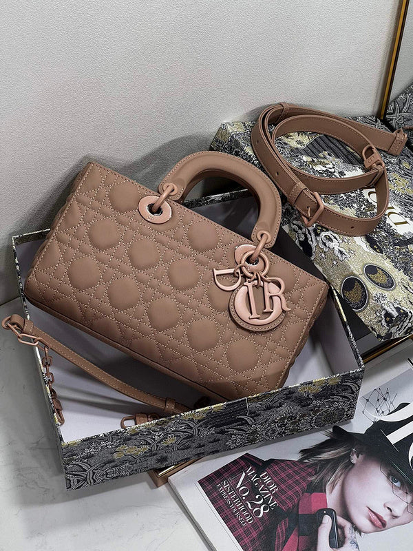 ELE - Dir Bags - 517