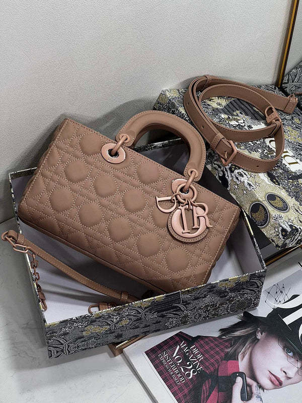 ELE - Dir Bags - 517