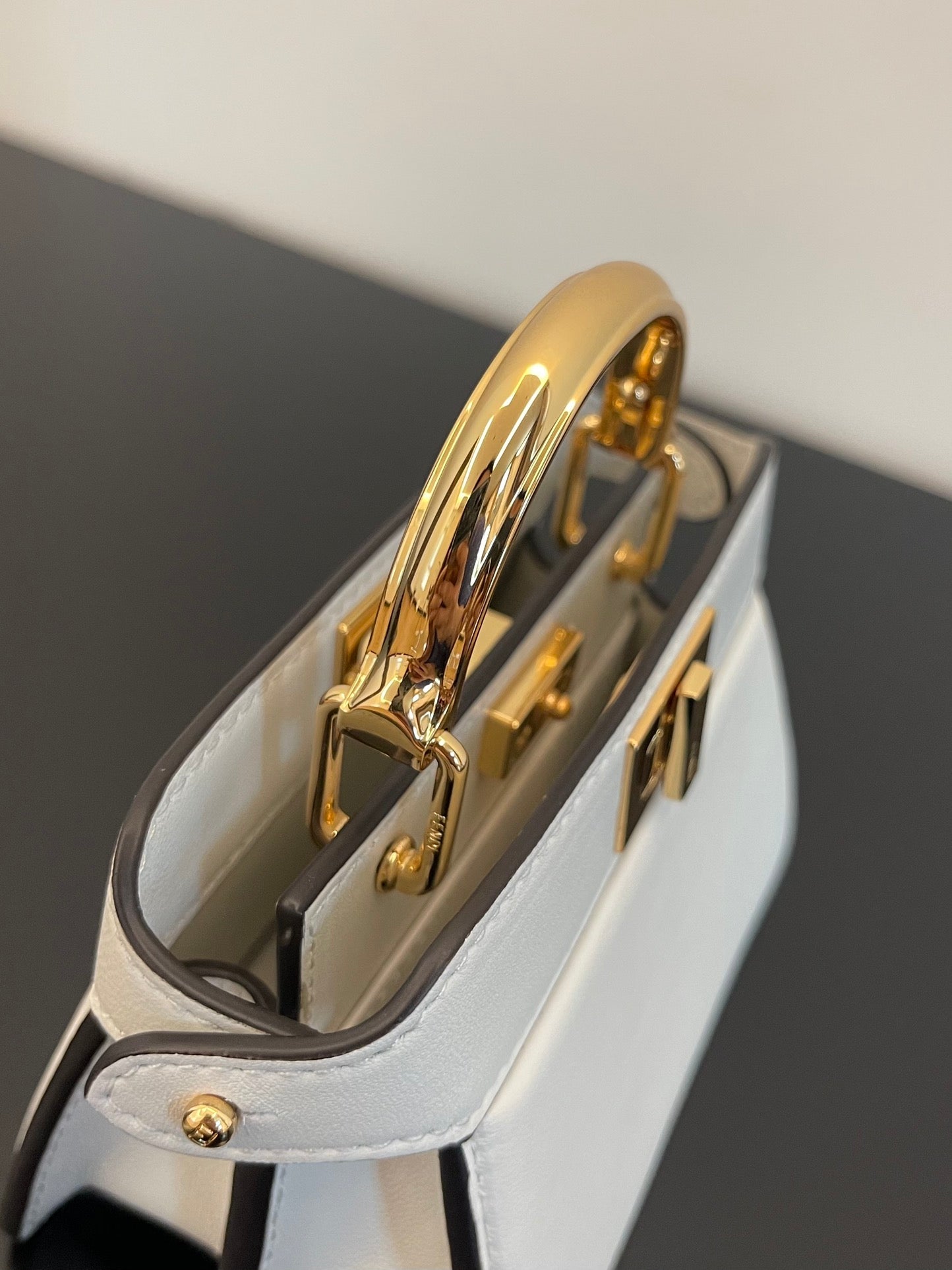 FI Peekaboo ISeeU Petite White Micro Bag For Woman 11cm/4.5in