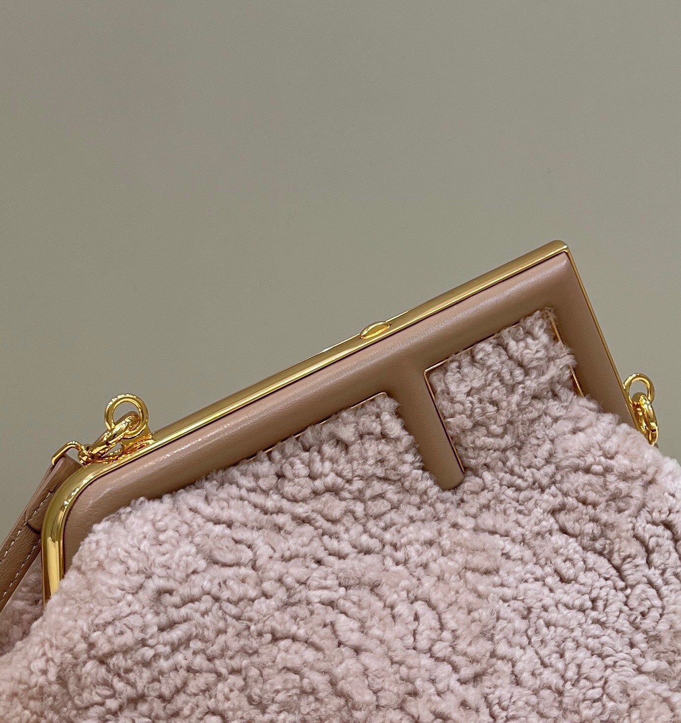 FI First Small Pink Mink Bag For Woman 26cm/10in