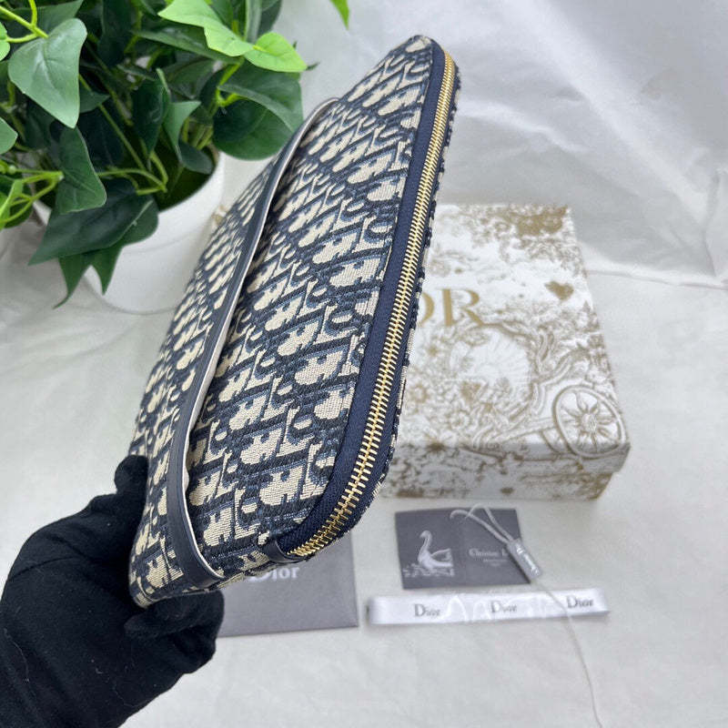 ELE - Dir Bags - 1125